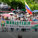 Docentes del Huila se movilizan para exigir estabilidad en el modelo de salud del magisterio